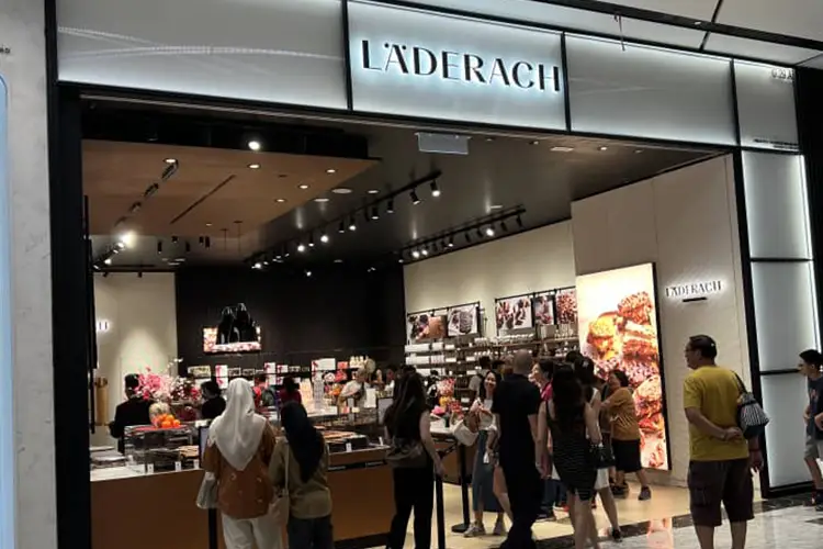 Läderach @ TRX Mall KL